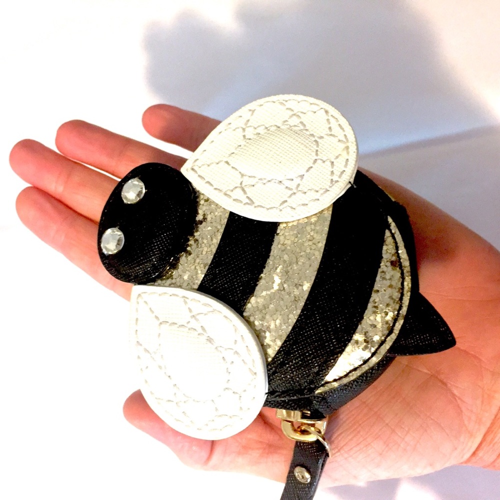 Kate Spade ‘Down The Rabbit Hole’ Bee Coin Purse - Picture 1 of 6